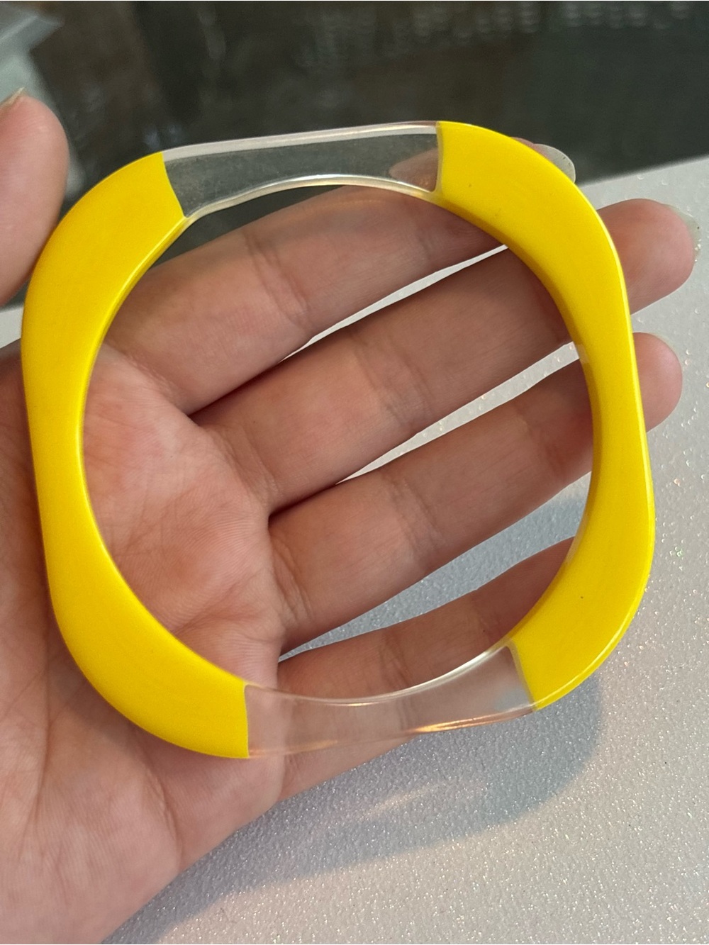 Vintage Yellow and Clear Square Bangle